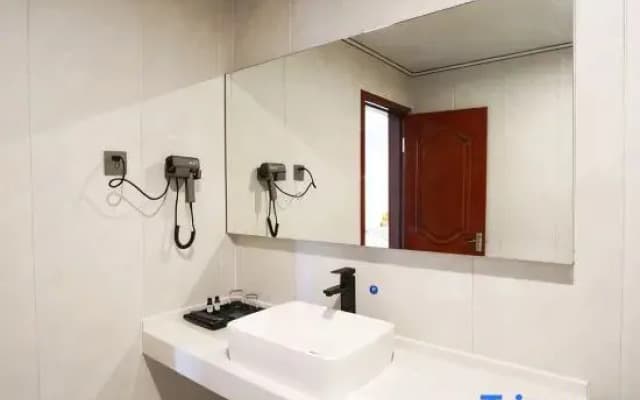 Zhenpu Landen Homestay