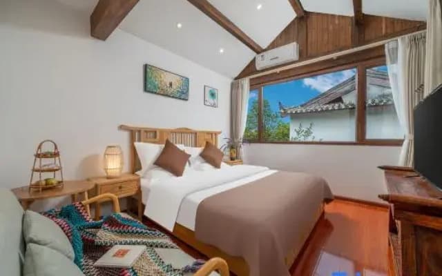 Lijiang Ancient City Yunxi Inn