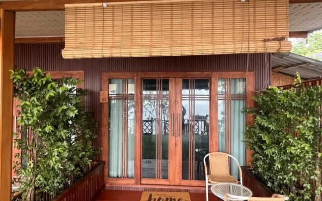 Ban Slow Life Homestay Koh Libong