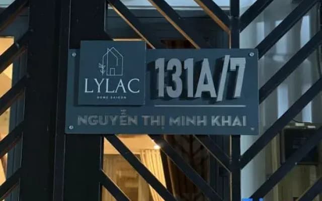 LYLAC Home Saigon NTMK - 2BR City Center Spacious Modern Townhouse Roof Terrace