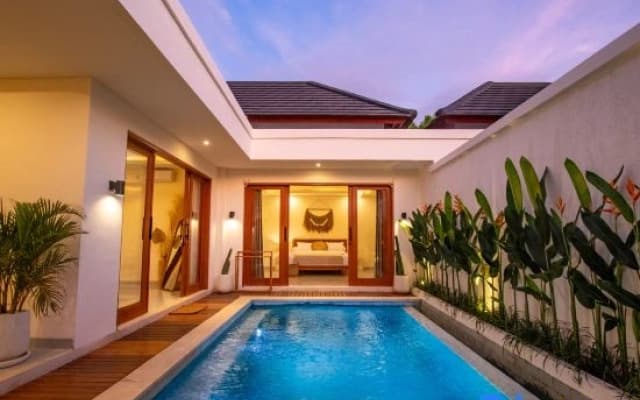 Balibay villas complex - Luxurious Private Villas with Pool, Just Minutes from the City Center