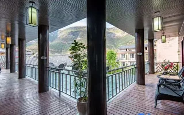 Lugu Lake Hongyun Yaju Homestay