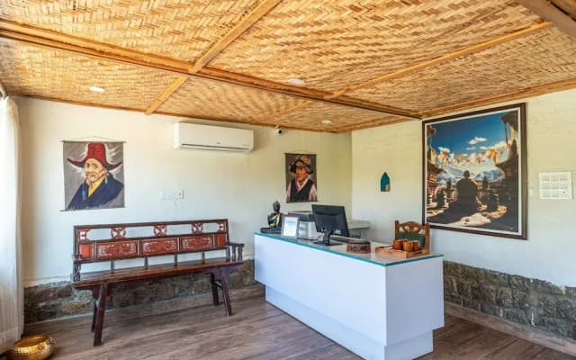 Tree of Life Birdsong Chalets