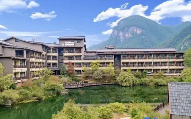 Fanjing Cloud Villa Hotel