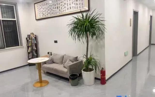 Yueju Light Luxury Homestay