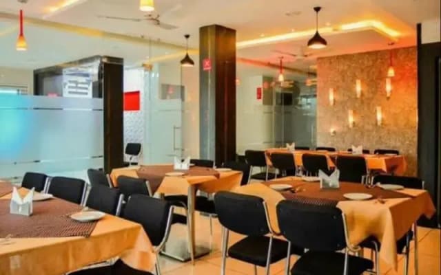 Hotel Crystal Inn Best 3 Star Hotel In Ujjain