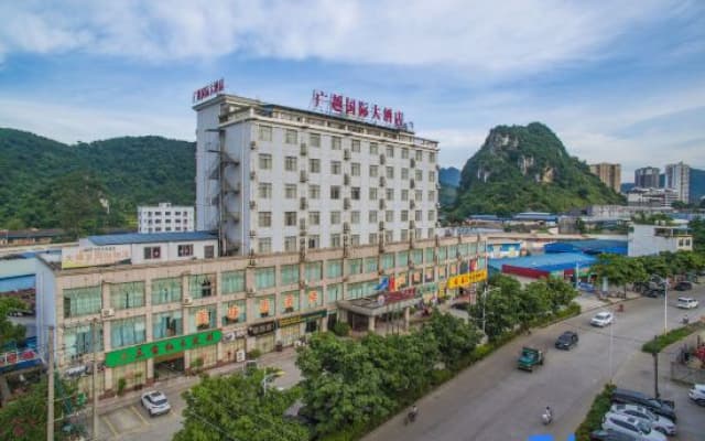 Pingxiang GuangYue International Hote