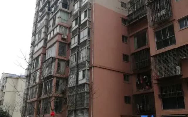 Chenzhou Yuanshi Senlin Hostel