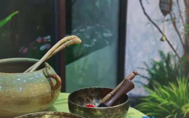 TENGCHONGTENGYUSHIGUANG