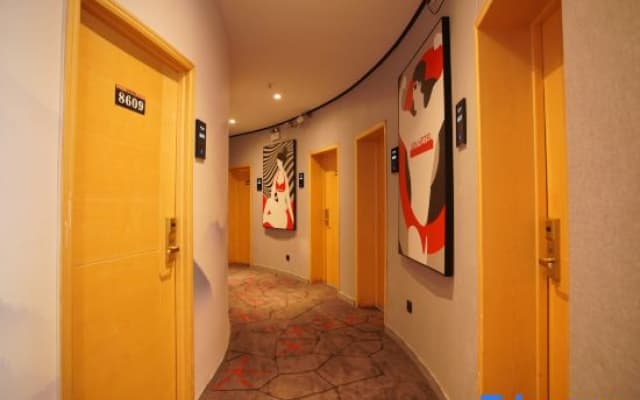 Haowangjiao Express Hotel (Hangkong Road)