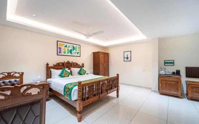 Treebo Premium Silva Lux
