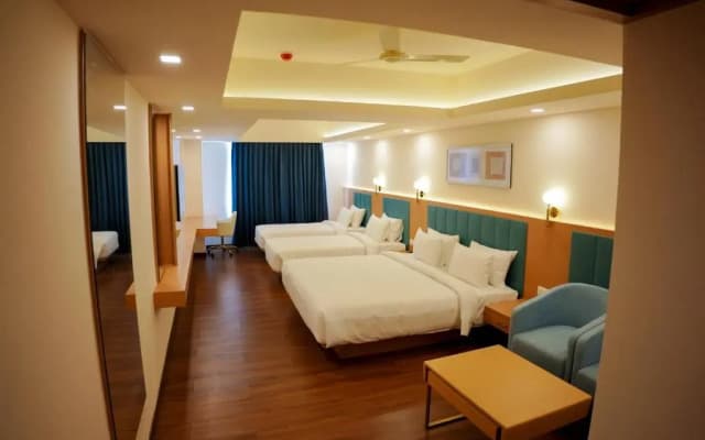 Hotel Turmeric