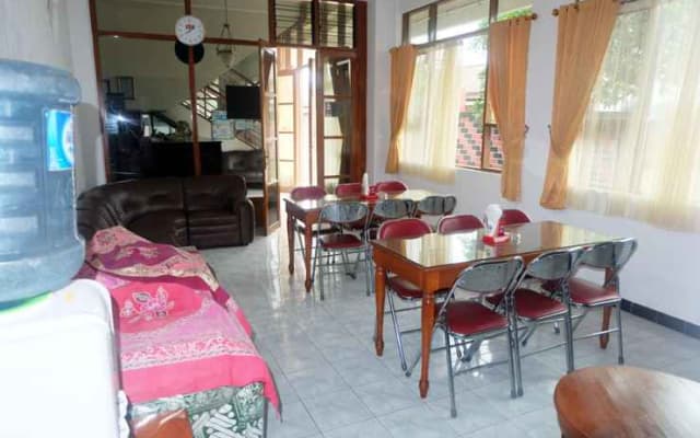 Hotel Permata Kusumasari 2