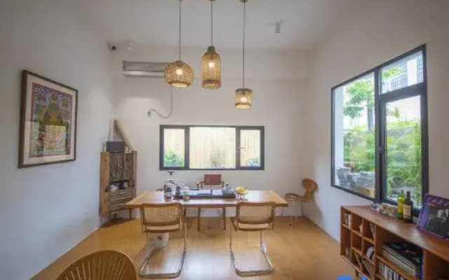 Sangxia Homestay (Sanya West Island Branch)