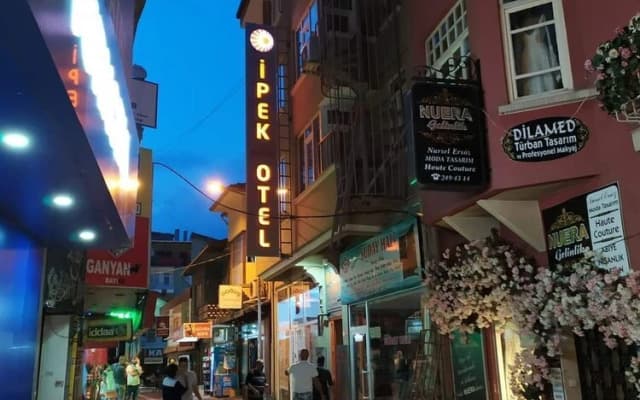 İpek Otel