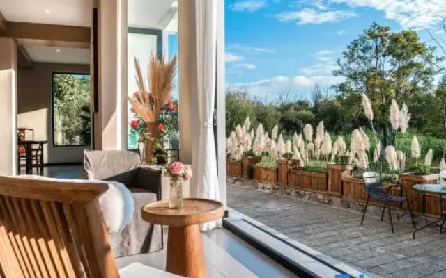 Dali Xicheng Past Life Aesthetic Designer Boutique Stay (Erhai Lake Ecological Corridor)