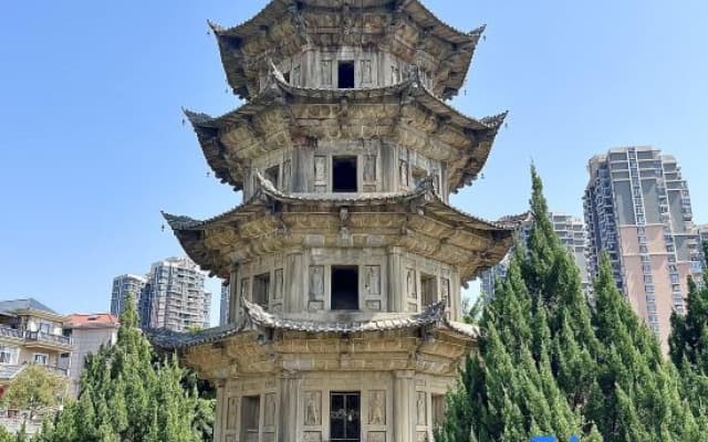 Jingyuan Hotel (sun, moon and stars store of Putian Tianhong Shuiyun city)
