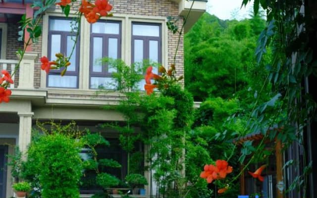 Agu B&B (Hangzhou Shuangxi Zhuhai Jingshan Store)