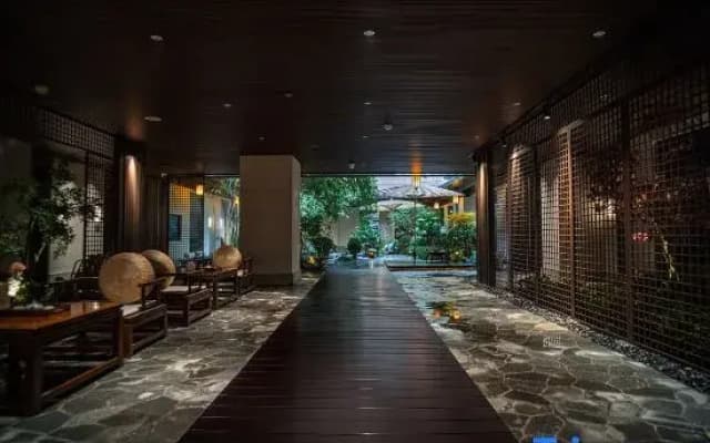 Yiqianlingyiye Courtyard-Style Hotel (Shaoxing Shusheng Guli Cangqiao Old Street)