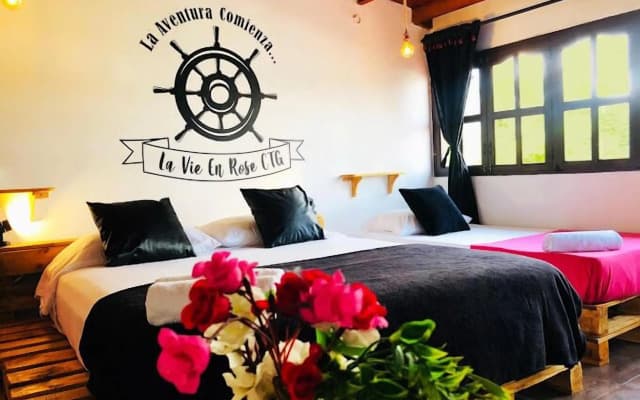 La Vie En Rose Ctg