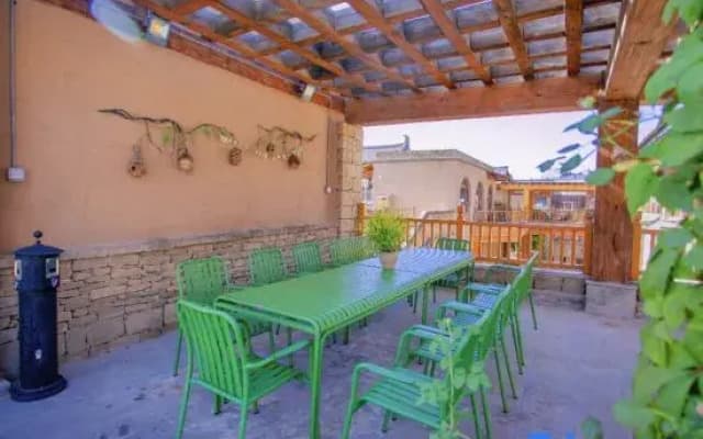 Yaoshang Hostel