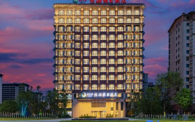 Enshiyiyou Holiday Hotel