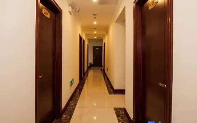 Jinhe Hotel