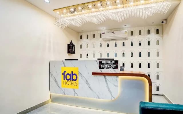 Fabhotel Sanviraaj