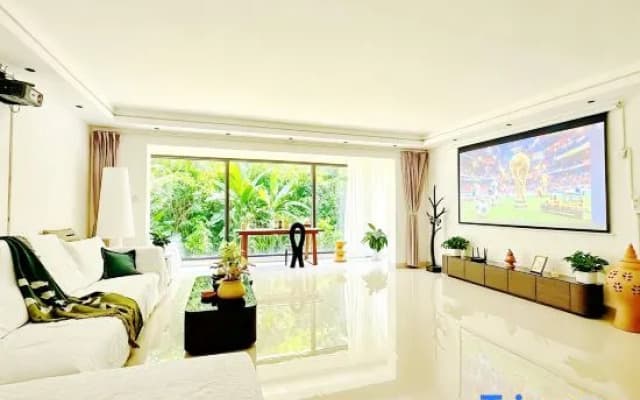 Mangshi Quaner Homestay (Meng Huan Shwedagon Pagoda)