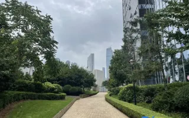 Yuepeng Boutique Apartment (Dalian Harbour Plaza)