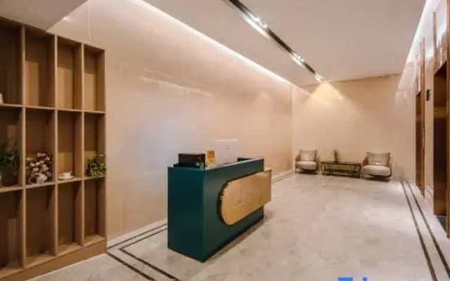 Yunshang Landscape Hotel (Wuyue Plaza)