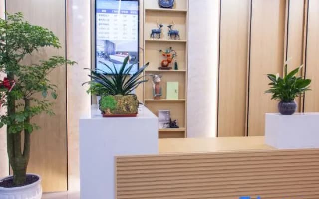 Hillman Hotel (Guiyang Huaxi Branch)
