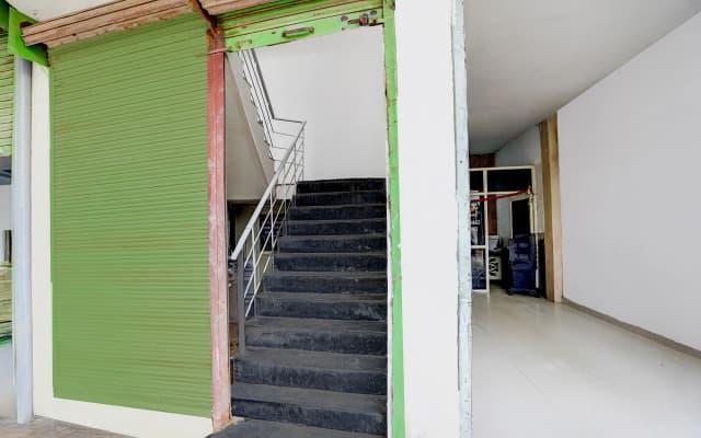 Hotel O by OYO Sweet Home Guest House