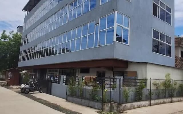 Arick Imperial Hotel