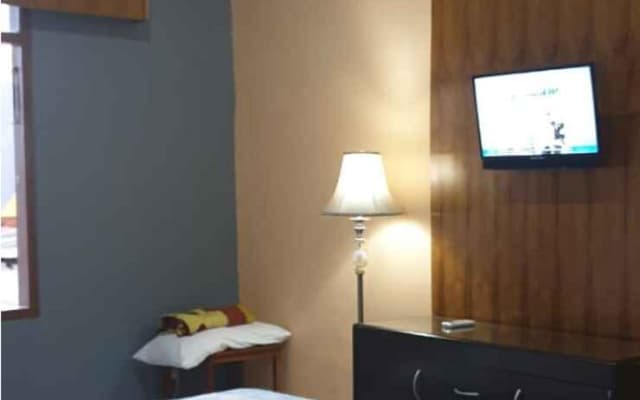 Mitra Mutiara Inn