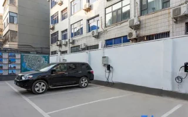 Wansen Hotel (South Gate of Ancient City of Zhengding)