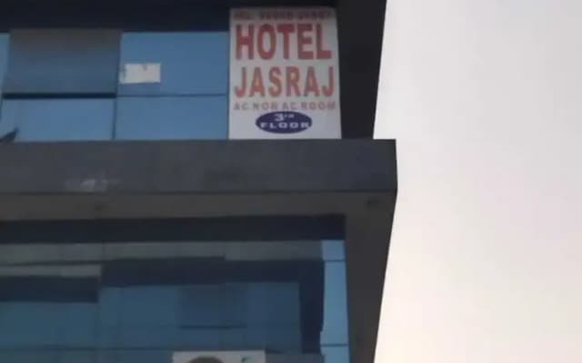 Hotel Jasraj