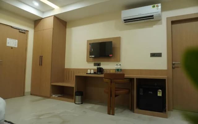 Vaishnavi Beacon Hotel Patna