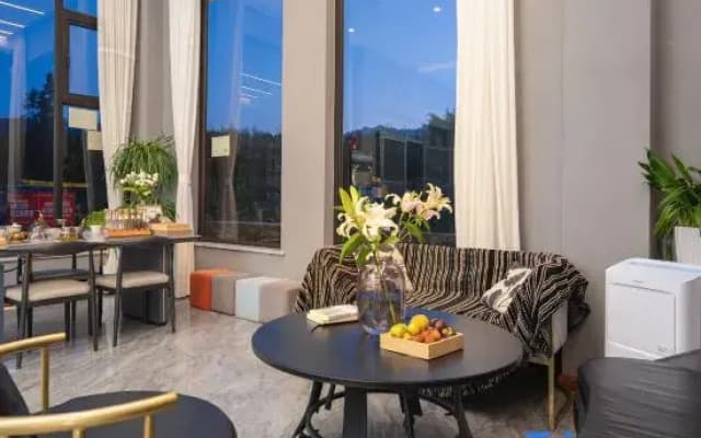 Thousand stars praise homestay