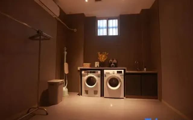 Home Inn Neo (Puyang Fan County Trade City Dafeng International Shopping Mall)