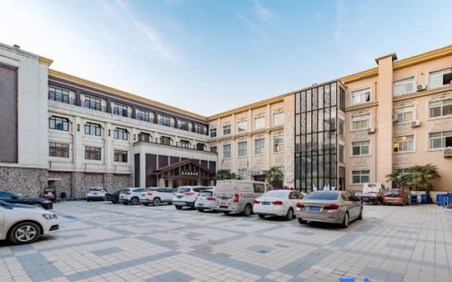 Minquan Dongfang Business Hotel