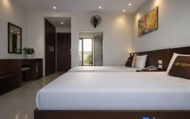Wild Horse Hotel Hai Tien