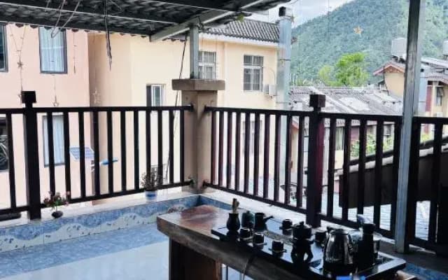 Old Yang Inn Next to Xichang