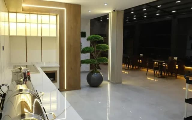 Royal Sevens Otel