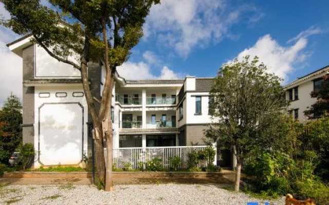 Dali Warm Inn · Peaceful Scenic View Residences (Dali Ancient City Branch)