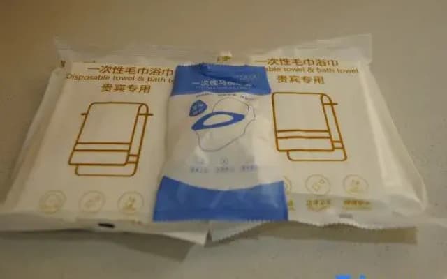 Lan·Jiajing Hotel (Zibo China Ceramics Liuliguan Fuli Wanda Plaza)