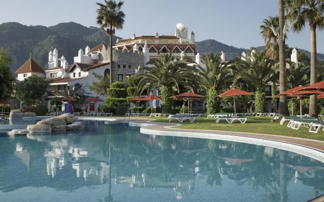 Marti Resort Hotel