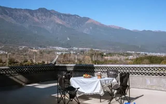 Xiyue Tea House · VILLA (Dali Ancient City, Chongsheng Temple Three Pagodas)