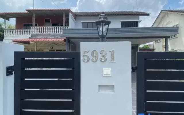 Klebang Modern Classic Chill House Melaka By I Housing