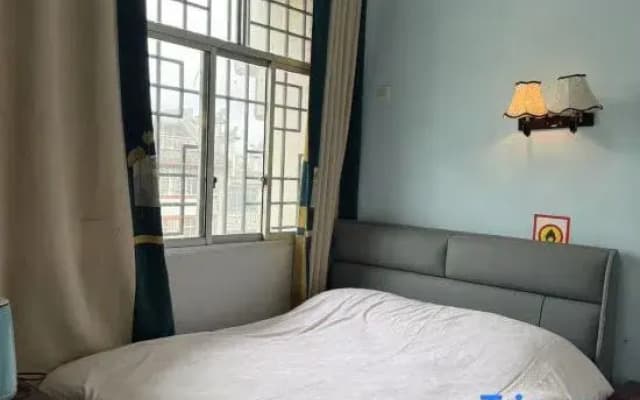 Zhenxiong Jieya Hotel